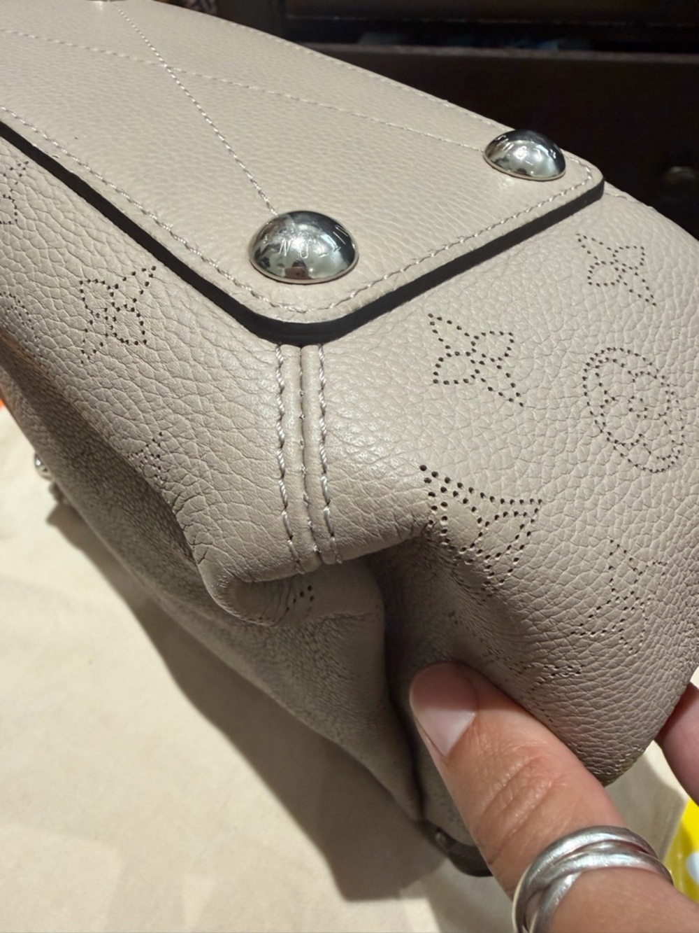 Louis Vuitton - Picture 15 of 15